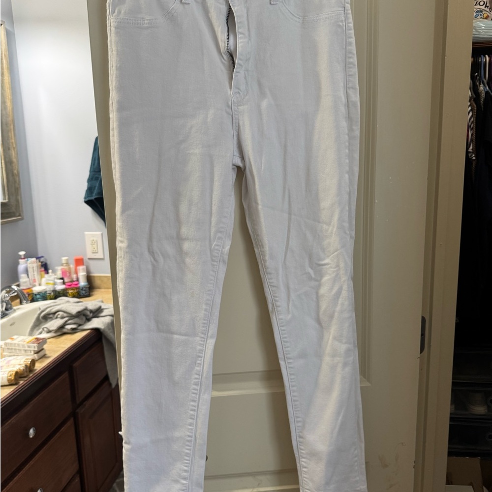 KanCan Women's White Skinny Jeans